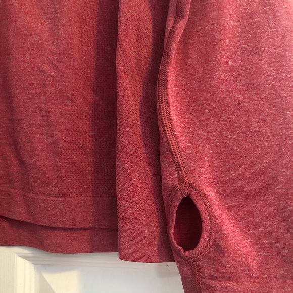 Lululemon Metal Vent Tech 1/2 Zip. - Picture 5 of 7